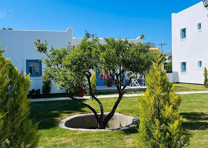 Ξενοδοχείο με διαμερίσματα Jakaranda Unique *