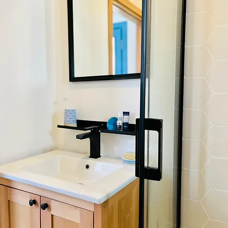 Jakaranda Unique Апарт-отель *