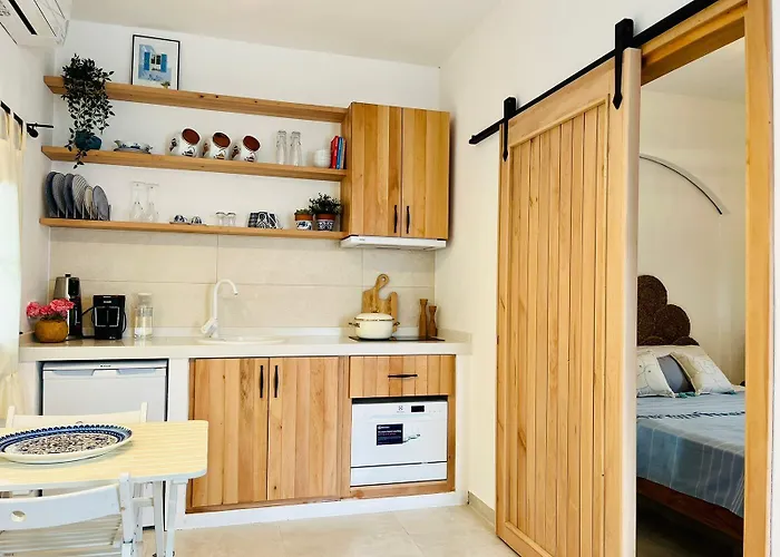 Jakaranda Unique Ξενοδοχείο με διαμερίσματα *